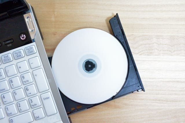 パソコンとCD-R