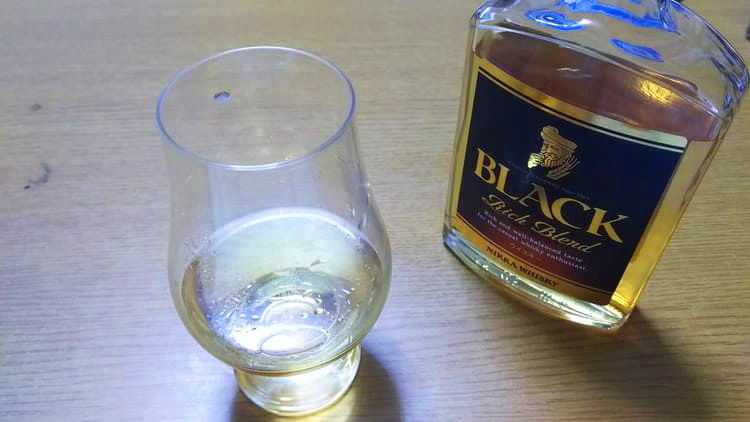 ブラックニッカ リッチブレンドとグレンケアン
