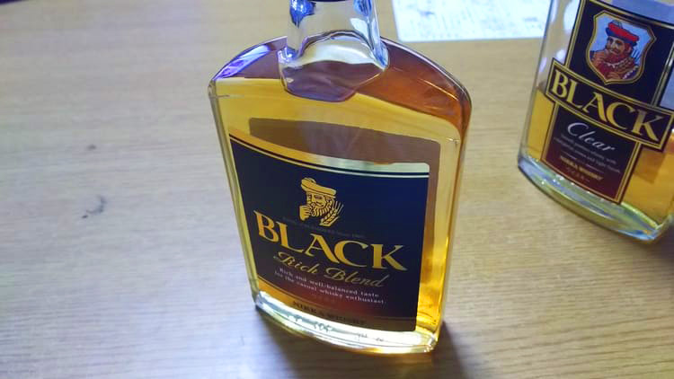 ブラックニッカ リッチブレンドとブラックニッカ クリア