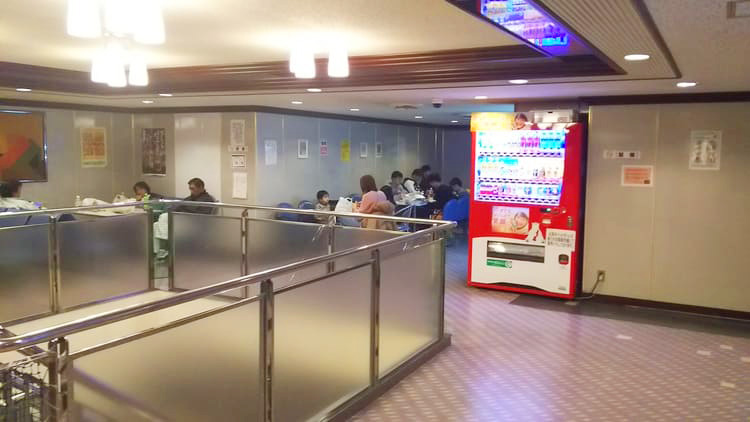 宮崎カーフェリーの船内の様子