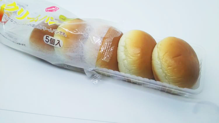 5個の薄皮クリームパン