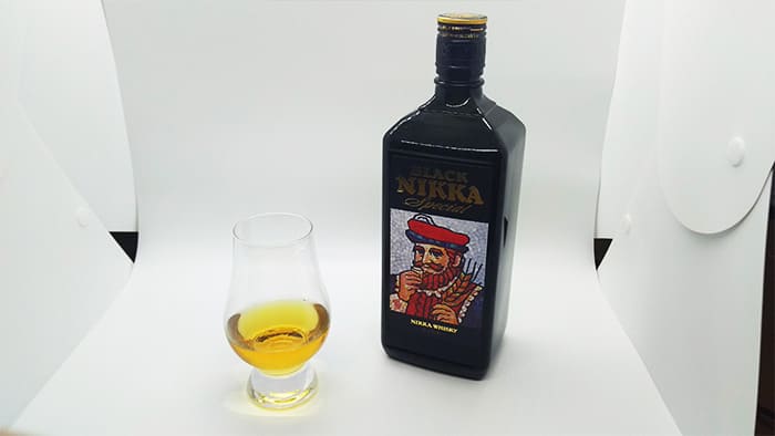 ブラックニッカスペシャルのストレート