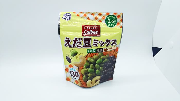 枝豆と黒豆とカシューナッツ