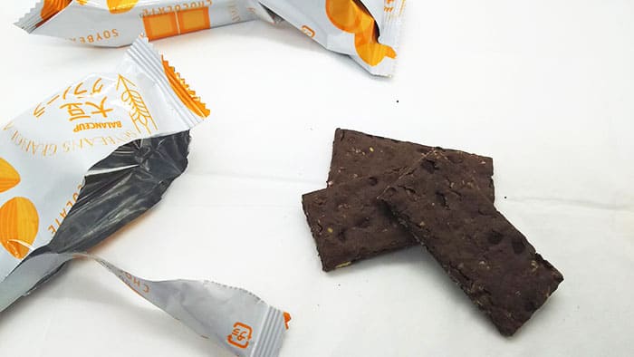 チョコレート味の食品
