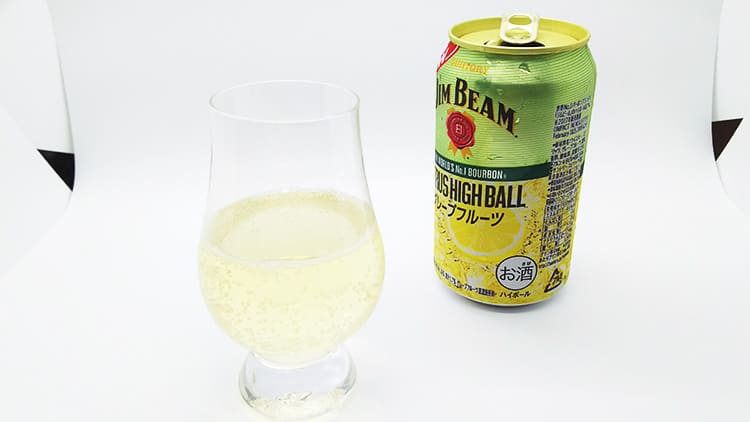 ジム・ビームハイボール缶とグレンケアン