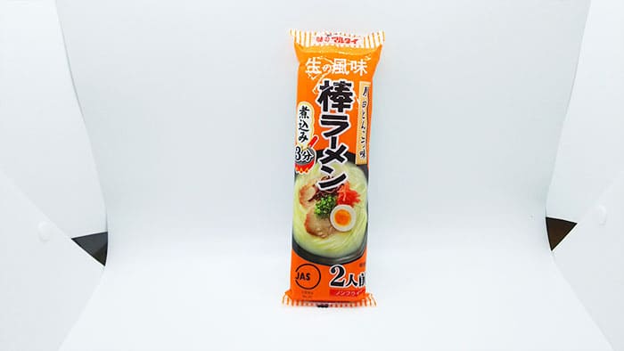 オレンジ色のパッケージの棒ラーメン