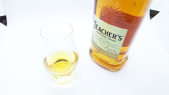 ティーチャーズ ハイランドクリームのストレート