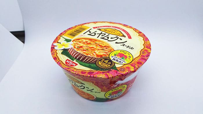 旅するエスニック トムヤムクンヌードルのカロリーや味について まずい 美味しい いろあるぶろぐ